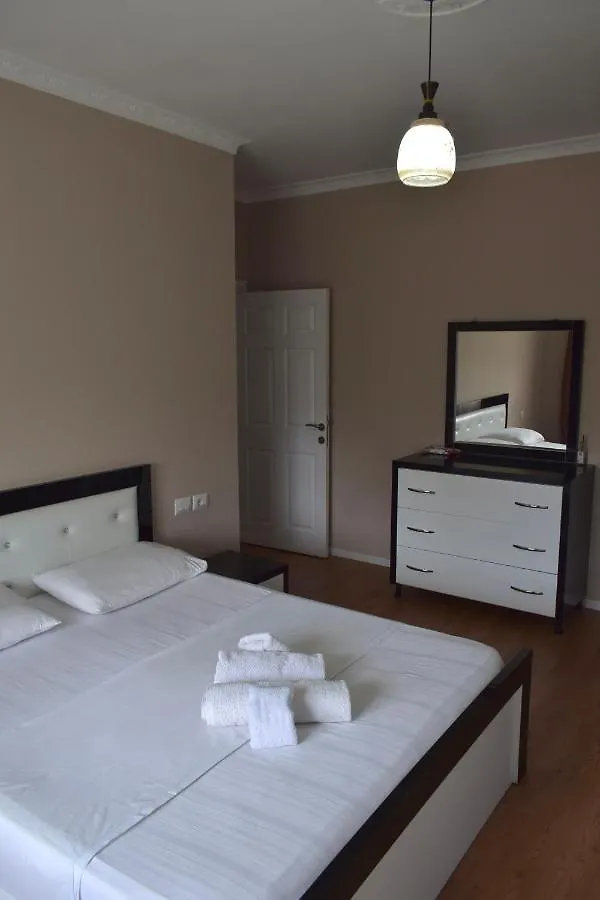 Apartment Zoo Apartament Tirana
