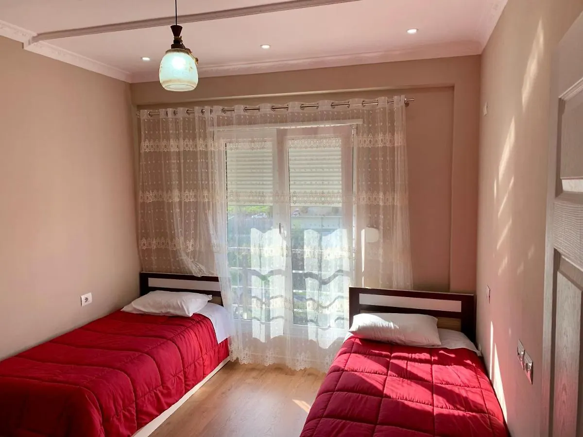 Apartment Zoo Apartament Tirana